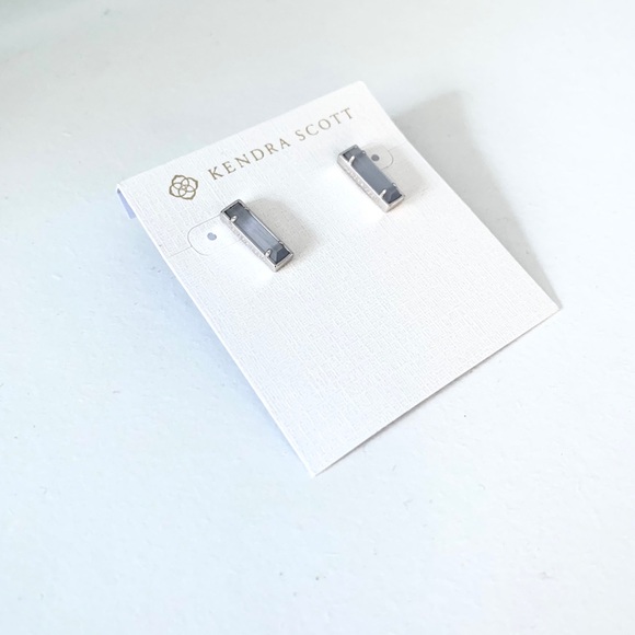 NWT Kendra Scott rhodium mother of pearl earrings - Picture 3 of 7